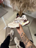 NEW BALANCE 9060 CHERRY /USE BELA MORENA