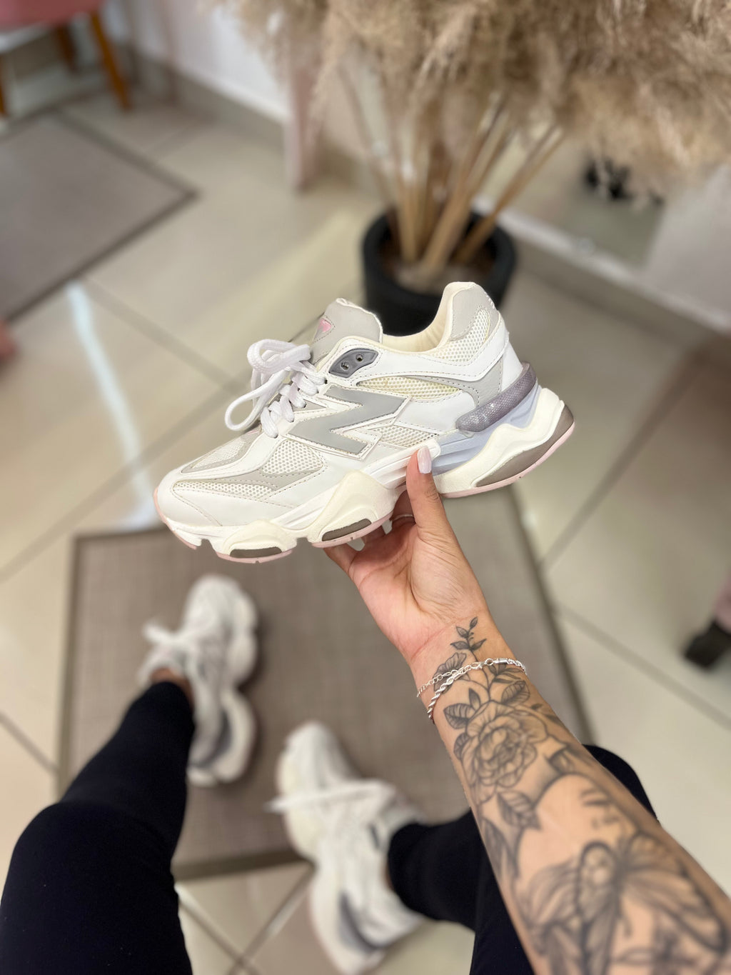 NEW BALANCE 9060 / USE BELA MORENA