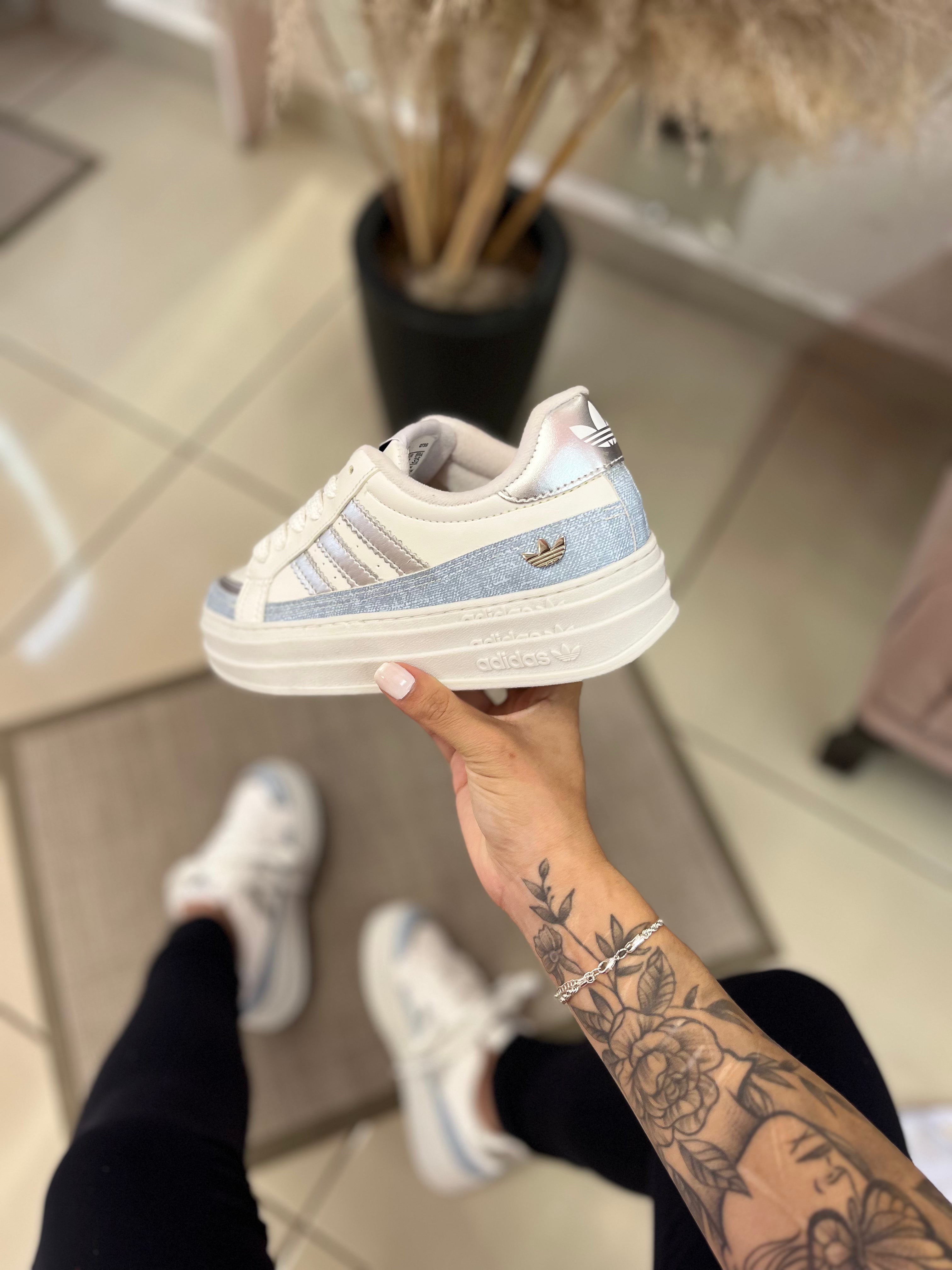 GRAND COURT JEANS /USE BELA MORENA