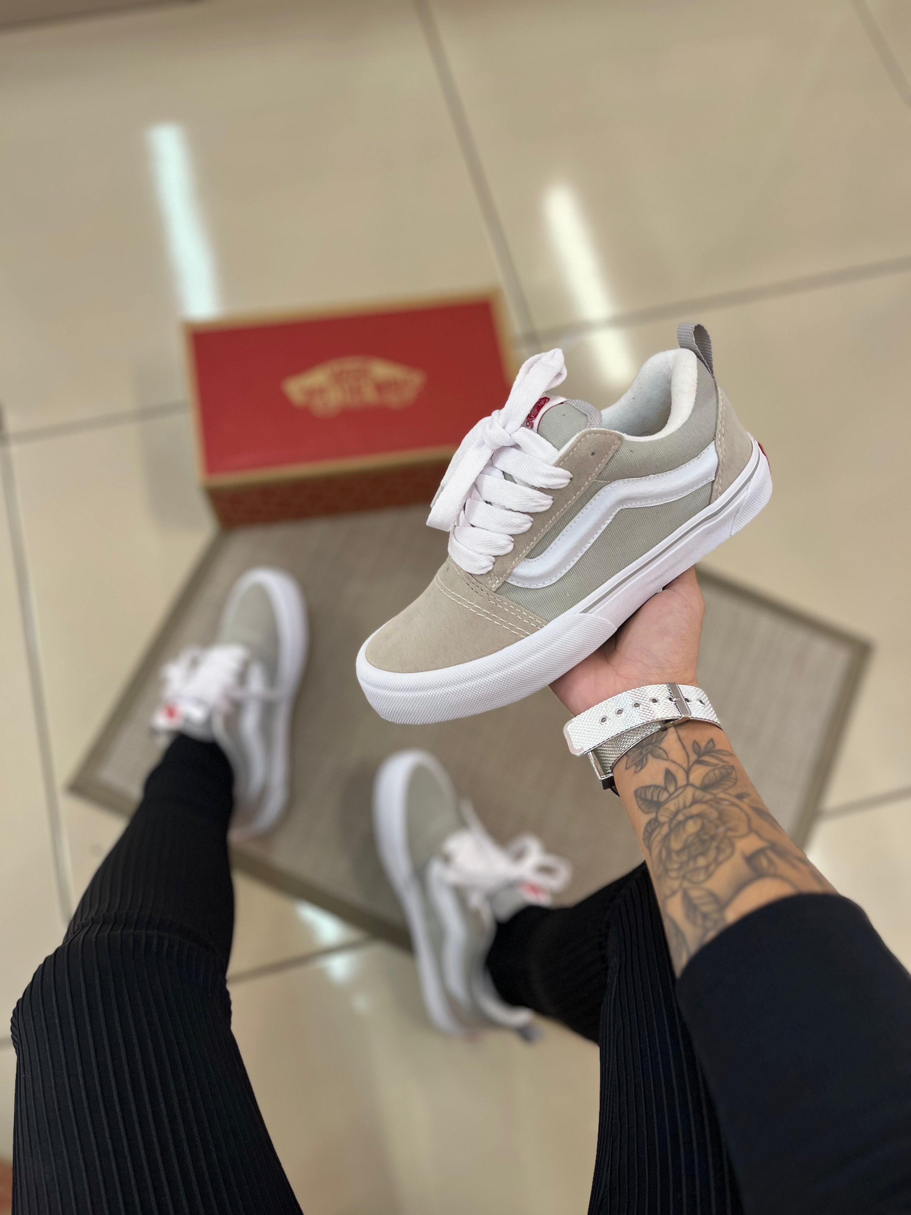 Vans Knu Skool Cinza | Use Bela Morena