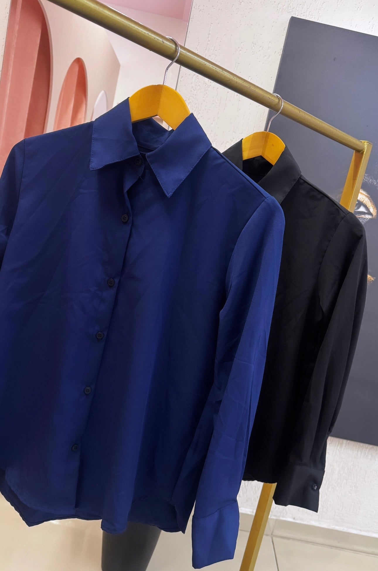 Camisa Social Sara | A Elegância Versátil da Bela Morena